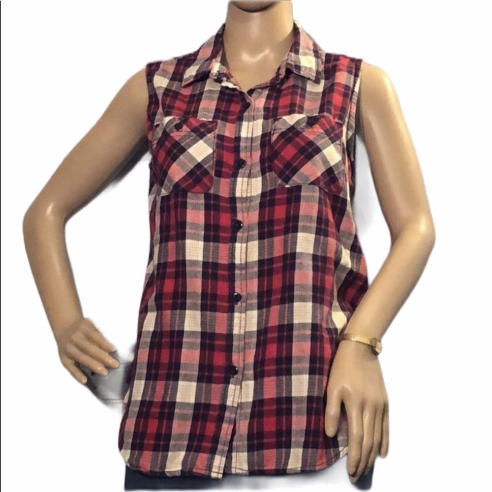 Hippie Laundry Sleeveless Plaid Button Dow…